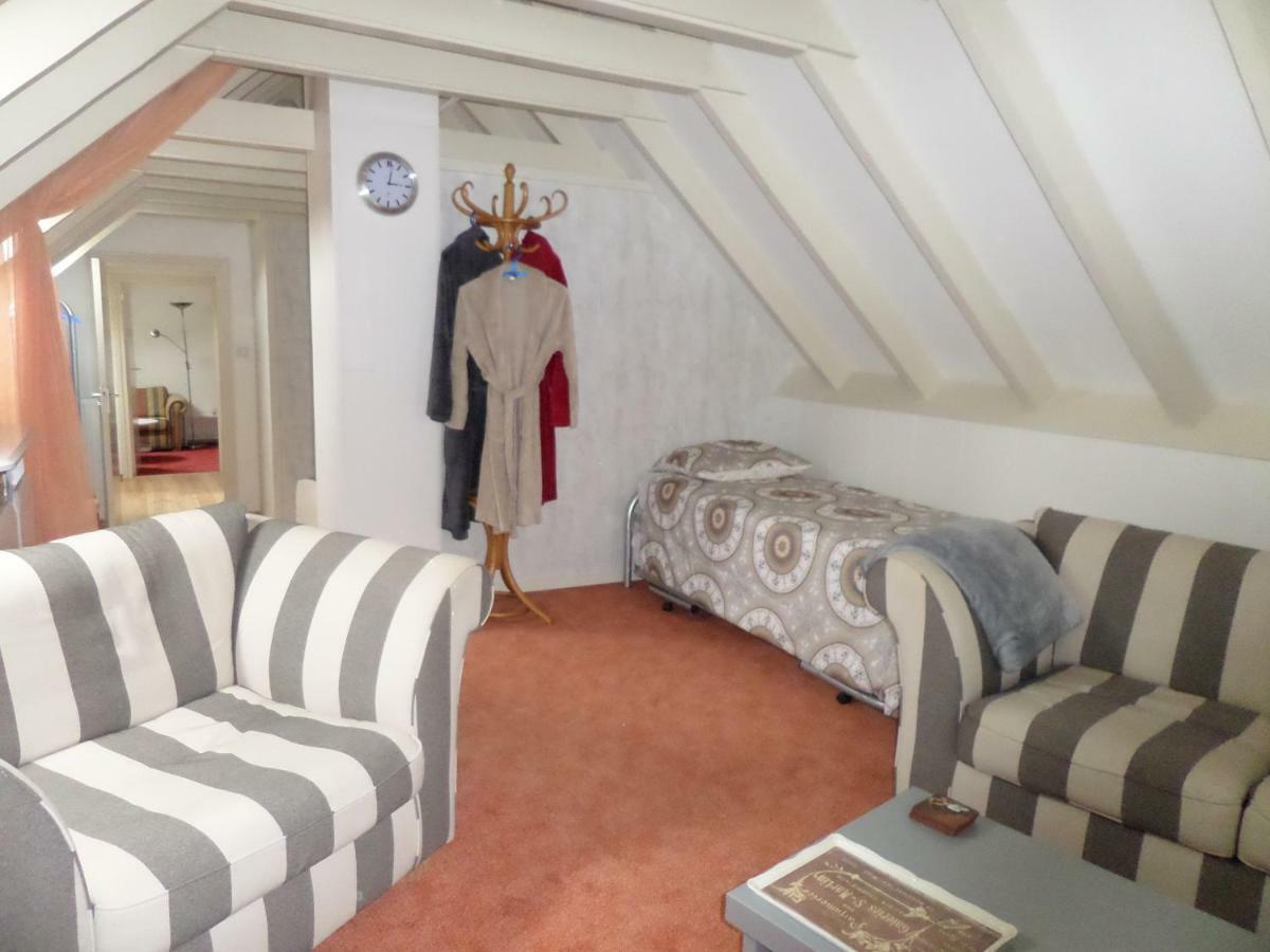 B&B Huize Cossee Gasselte Ngoại thất bức ảnh